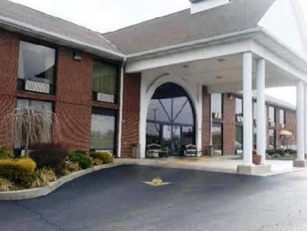 Quality Inn & Suites Somerset Exterior photo